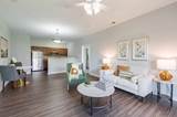 Blankenbaker Crossings Apartment Homes